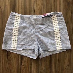 Lilly seersucker shorts